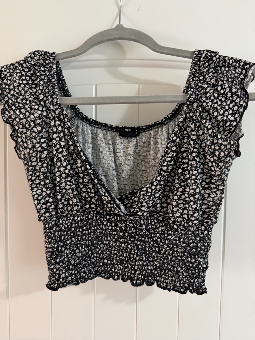 Billabong Black and White Floral Smocked Crop Top